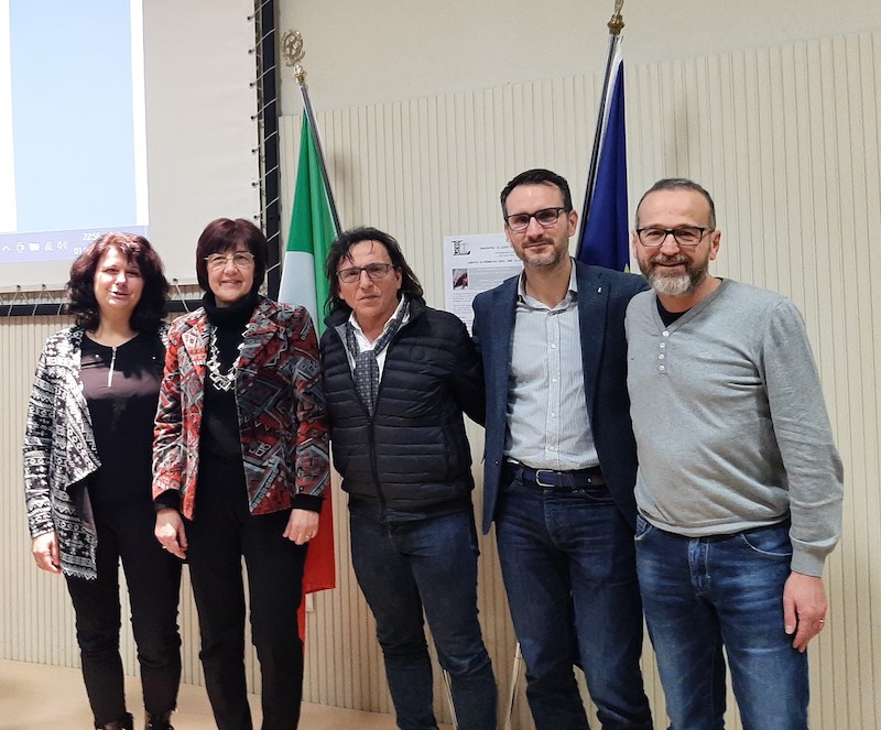 Dirigente, relatori, organizzatori Dirigente, relatori, organizzatori